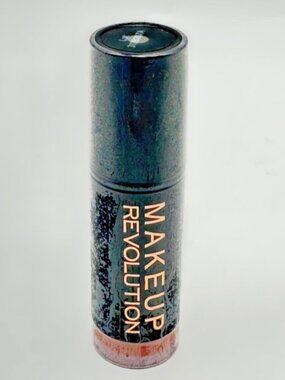Makeup Revolution Amazing Lipstick, Love Nude